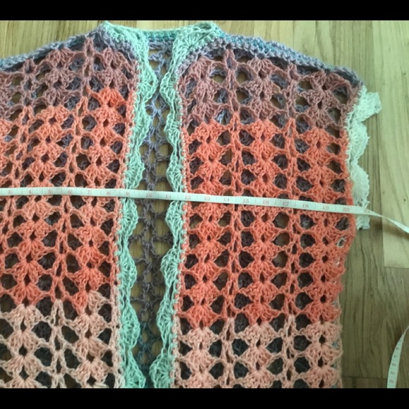 Cover up - Picture 3 of 6